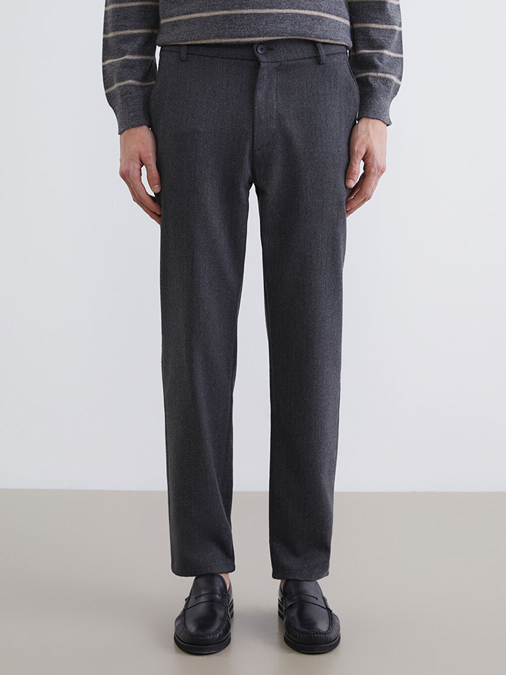Antrasit Standart Kalıp Erkek Pantolon-1