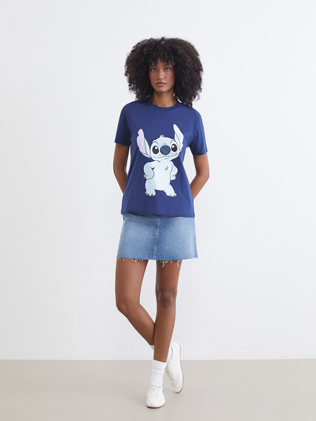 Crew Neck Stitch Printed Women's T-shirt-1