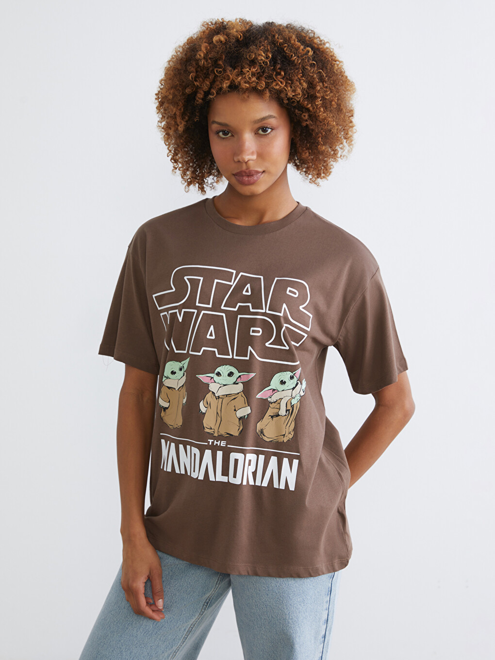 T-shirt Imprimé The Mandalorian À Col Rond Pour Femmes
