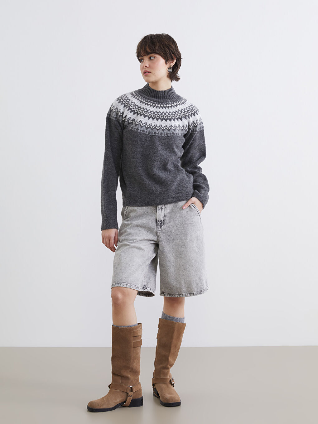 Gri Yarım Balıkçı Yaka Desenli Kadın Triko Kazak	-1