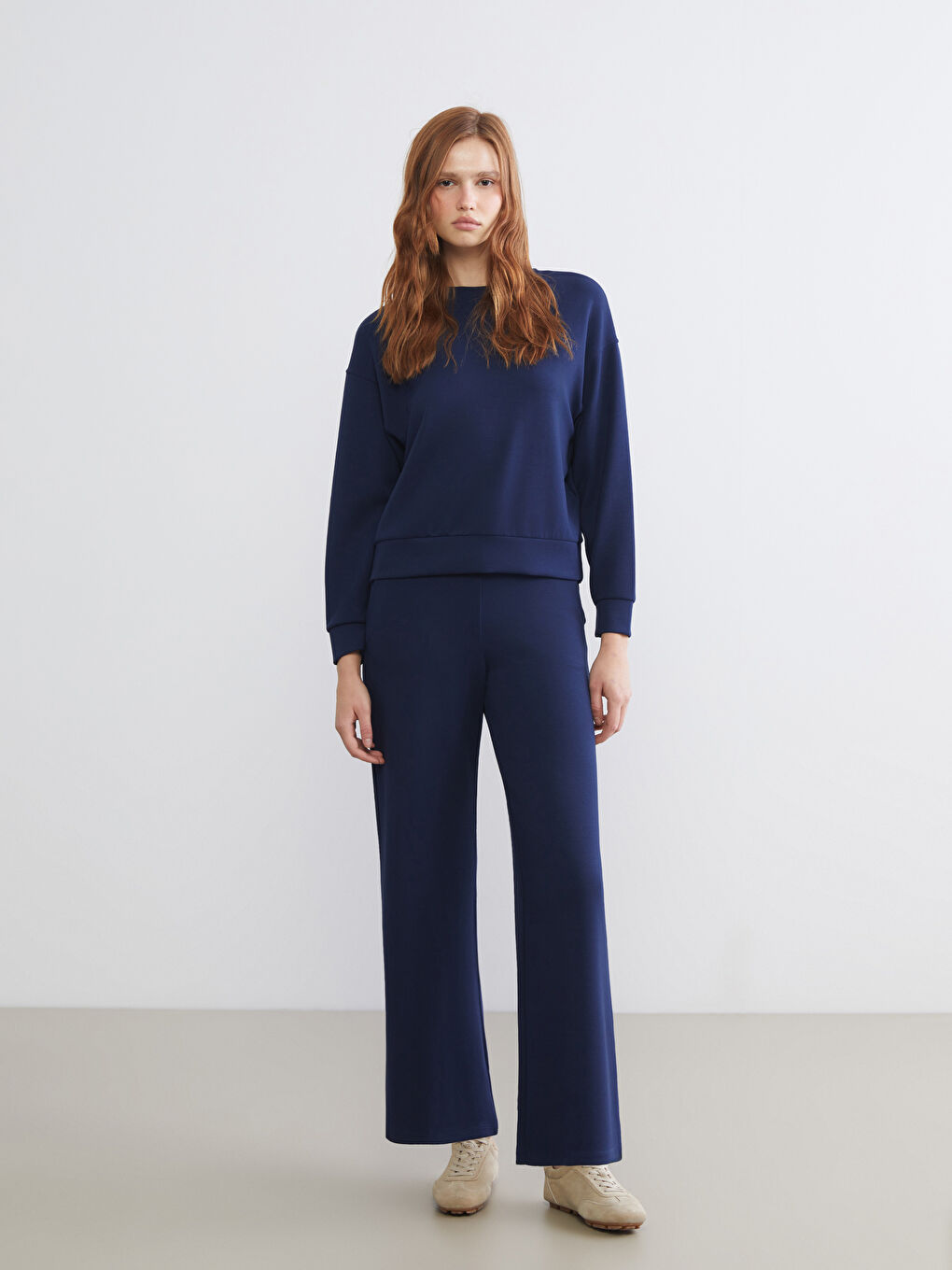 Crew Neck Oversize Women's Sweatshirt-1