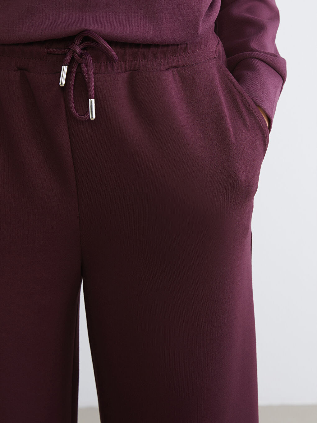 Elasticated Waist Wide Leg Women's Sweatpants-2