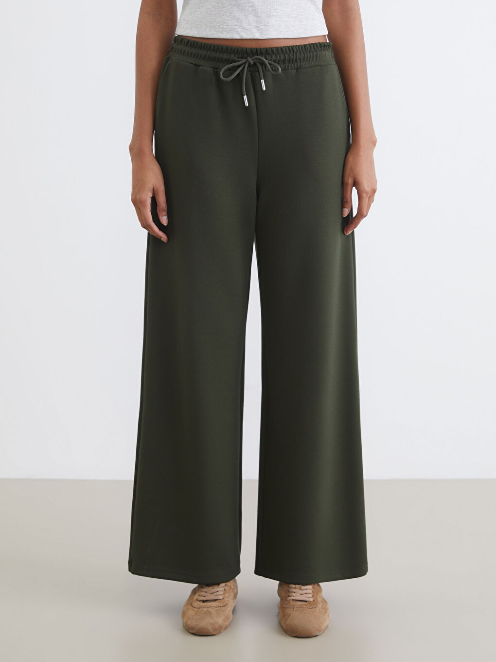 Elasticated Waist Wide Leg Women's Sweatpants-1