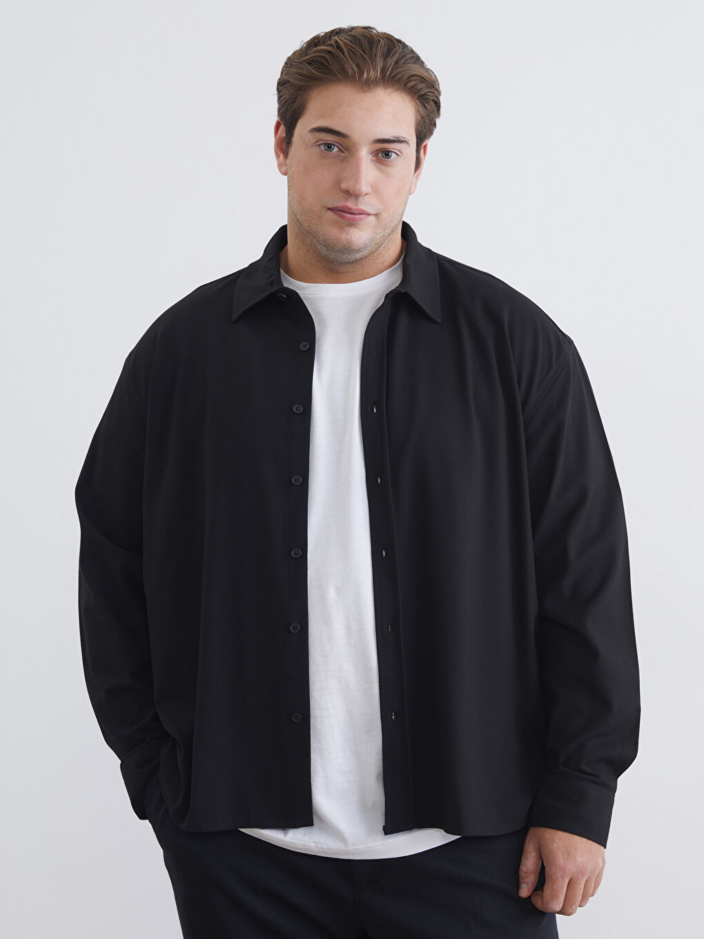 Siyah Büyük Beden Regular Fit Uzun Kollu Erkek Gömlek-1