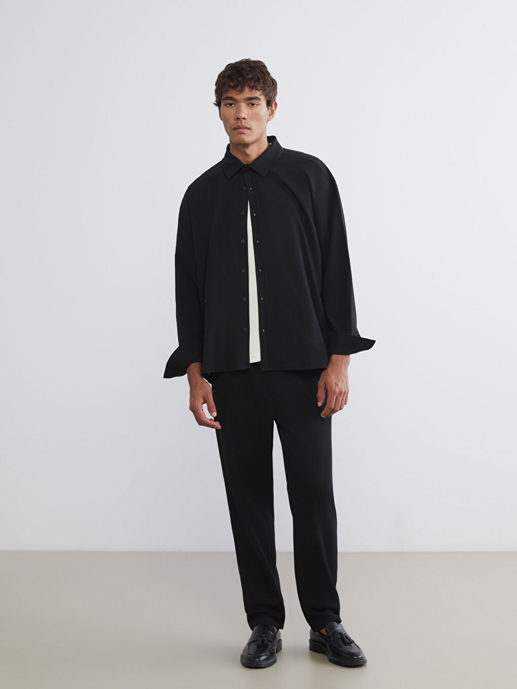 Siyah Büyük Beden Regular Fit Uzun Kollu Erkek Gömlek-2