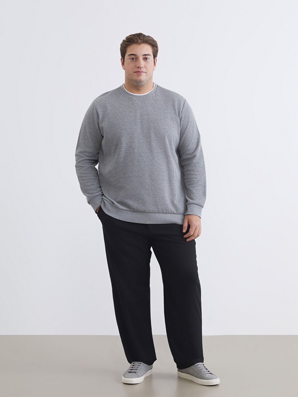 Siyah Büyük Beden Rahat Kalıp Erkek Pantolon