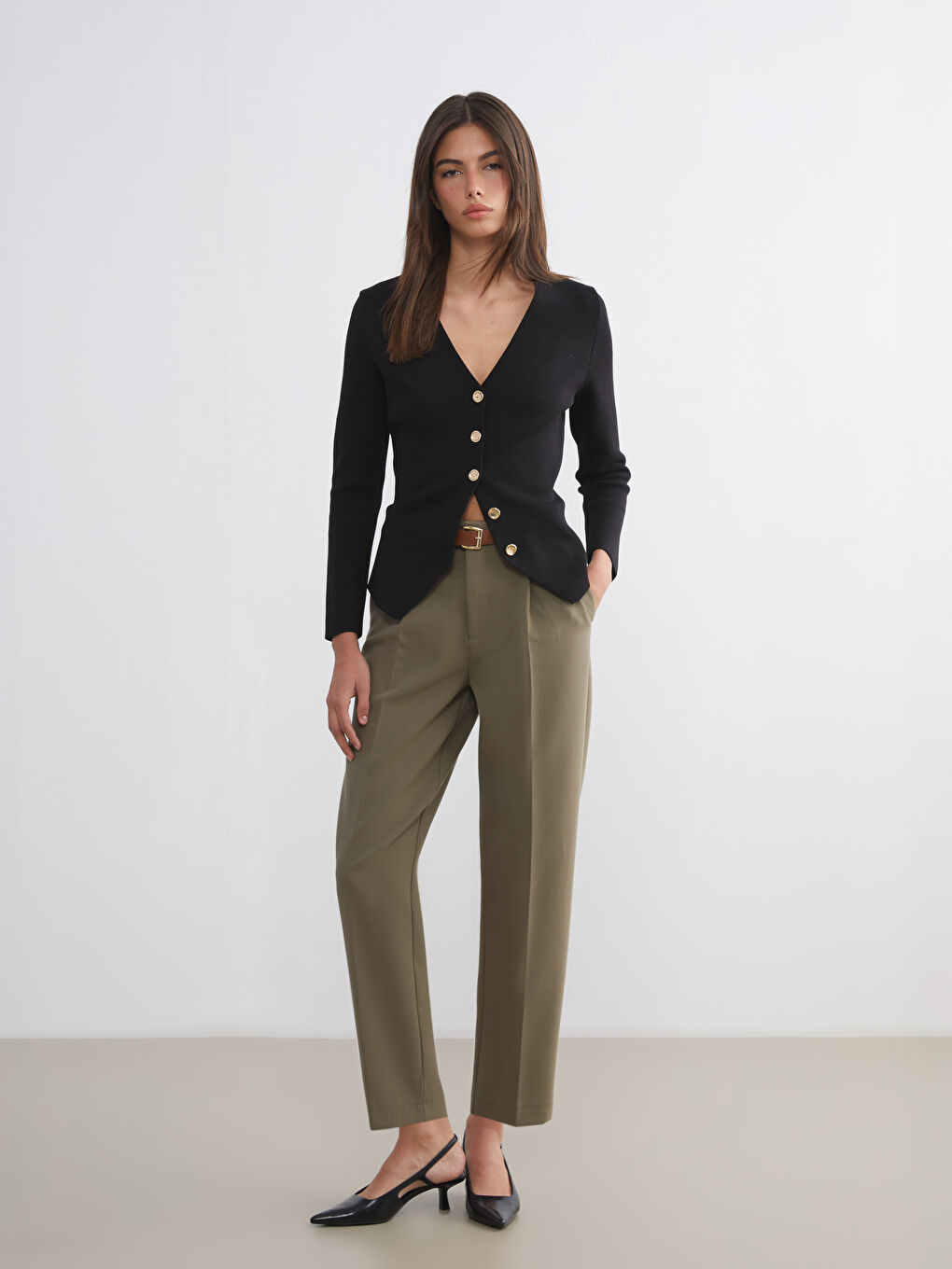 Әйелдерге арналған бүрмелі белдікпен жоғары бел сәбіз тәрізді пішім шалбар-1