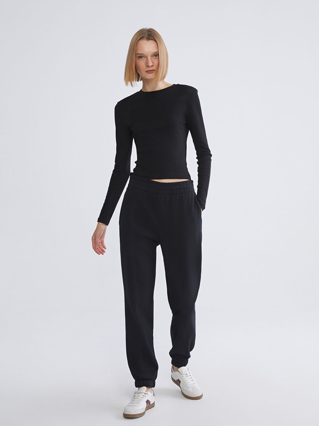 Siyah Beli Lastikli Kadın Kalın Jogger Eşofman Altı