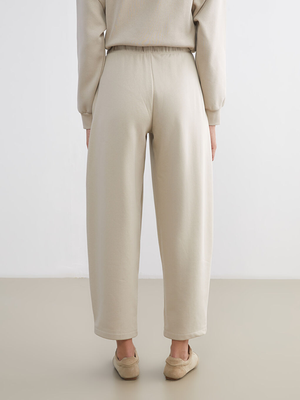 Bej Beli Lastikli Kadın Kalın Eşofman Altı-3