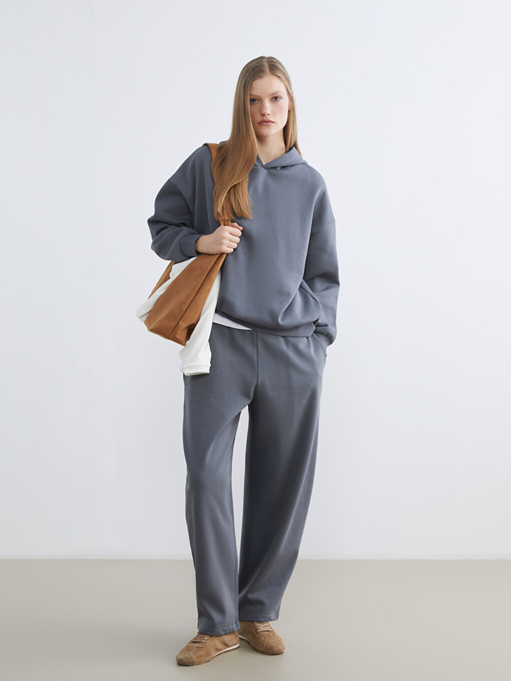 Gri Beli Lastikli Kadın Kalın Eşofman Altı