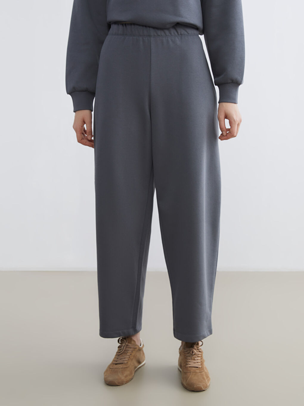 Gri Beli Lastikli Kadın Kalın Eşofman Altı-1