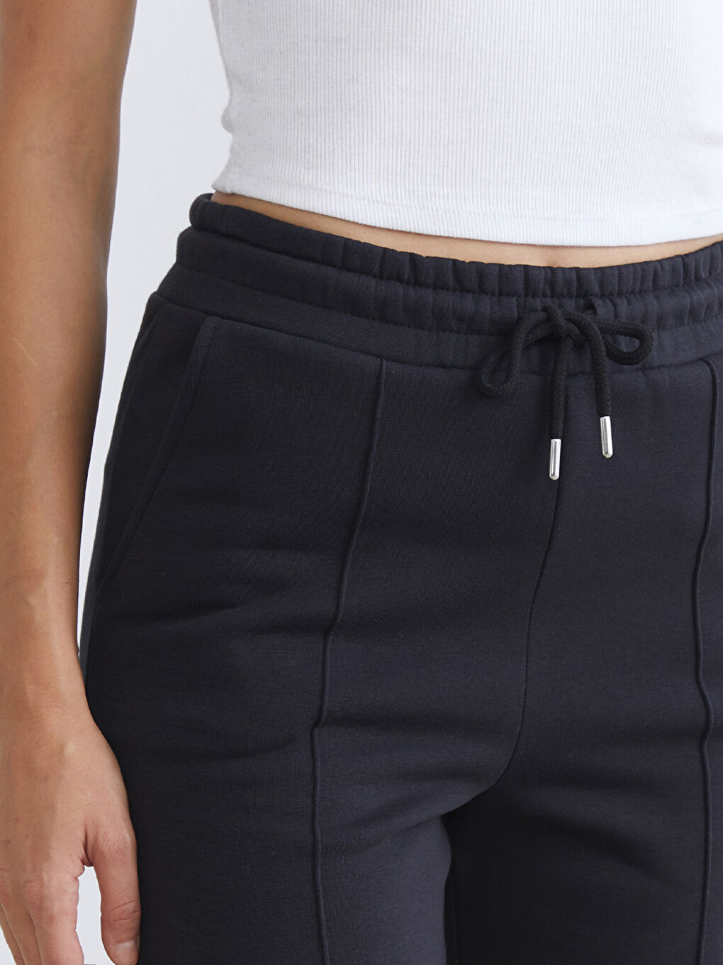 Siyah Beli Lastikli Geniş Paça Kadın Kalın Eşofman Altı-2