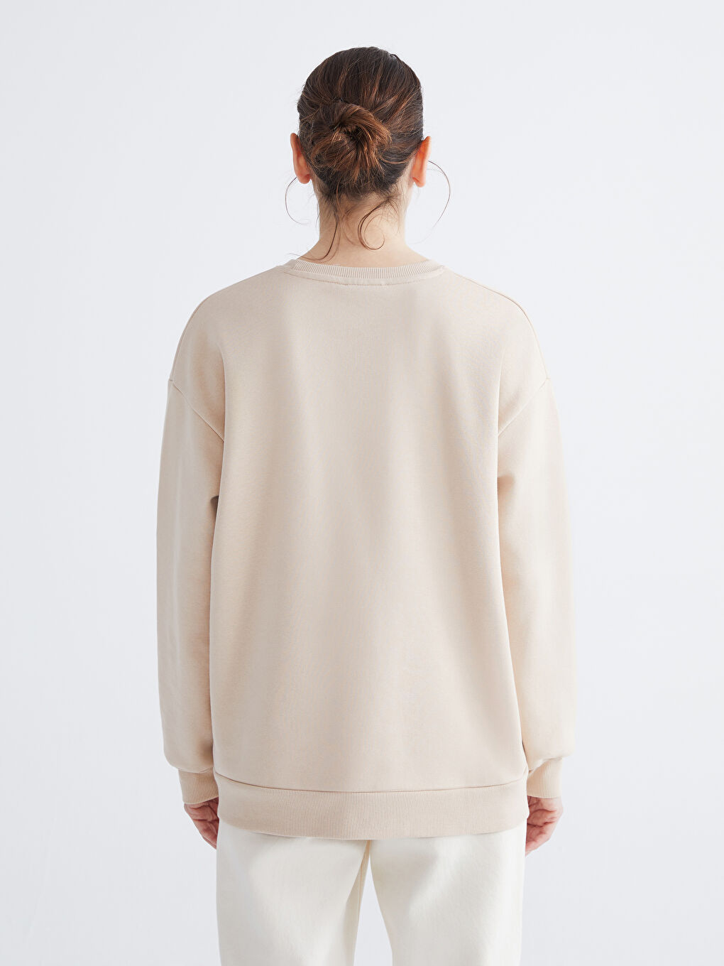 Bej Baskılı Oversize Kadın Kalın Sweatshirt-3