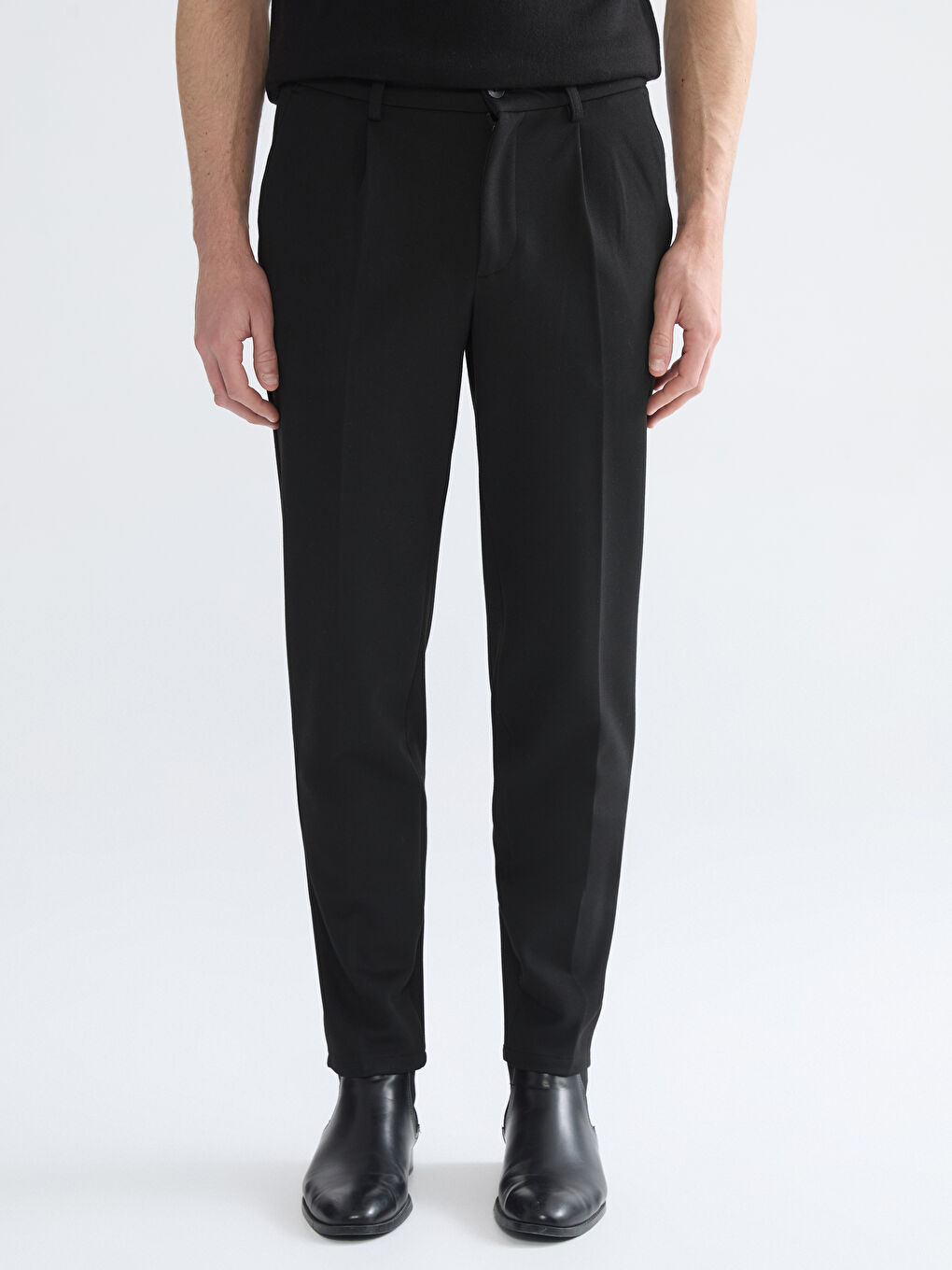 Siyah Standart Kalıp Gabardin Erkek Pantolon-1