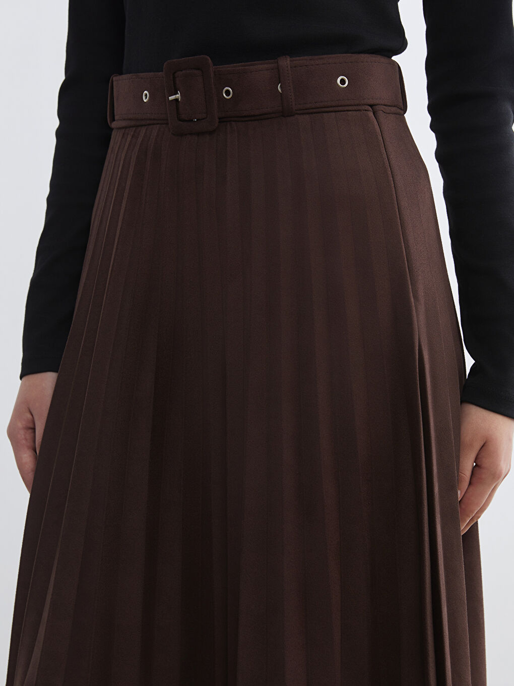 Kahverengi Beli Fermuarlı Süet Görünümlü Pileli Etek-2