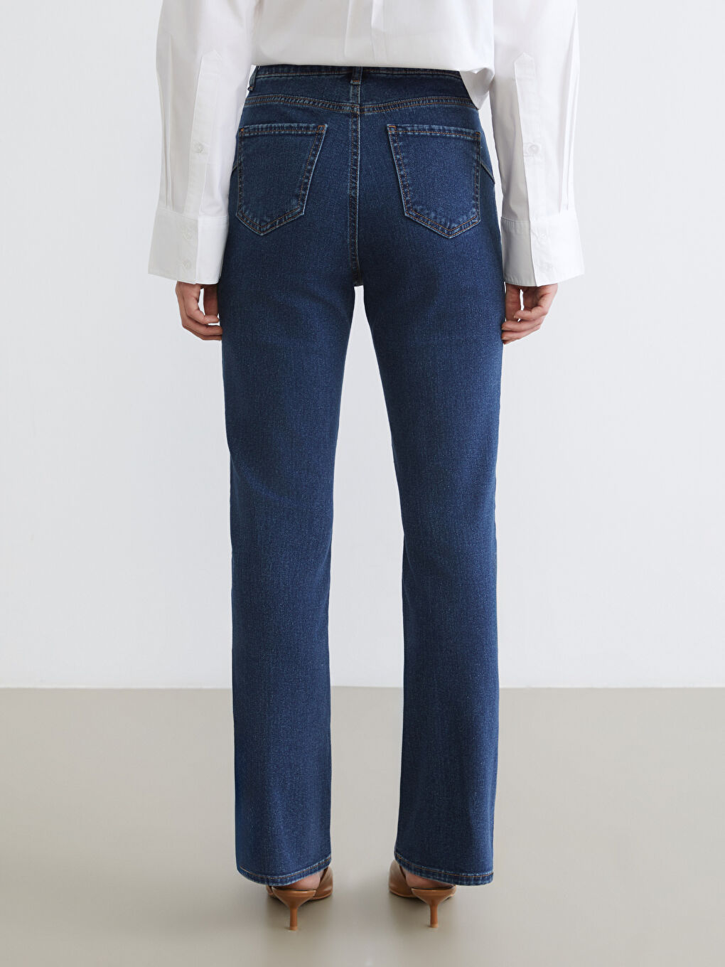 جینزی باریکەڵە بۆ ژنان-3