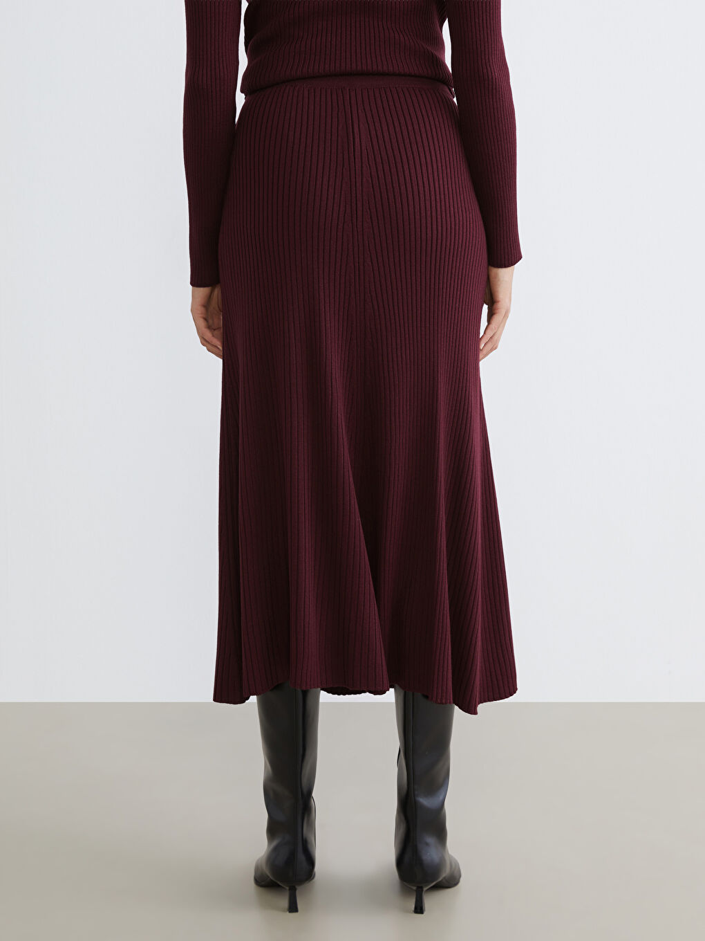 Bordo Beli Lastikli Kloş Triko Etek-3