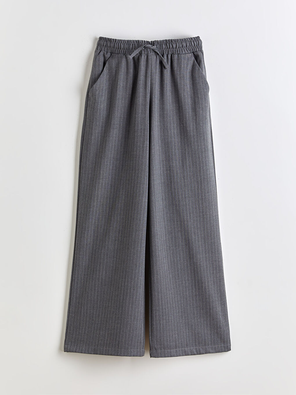 Pantalone sa elastičnim strukom i prugama za devojčice