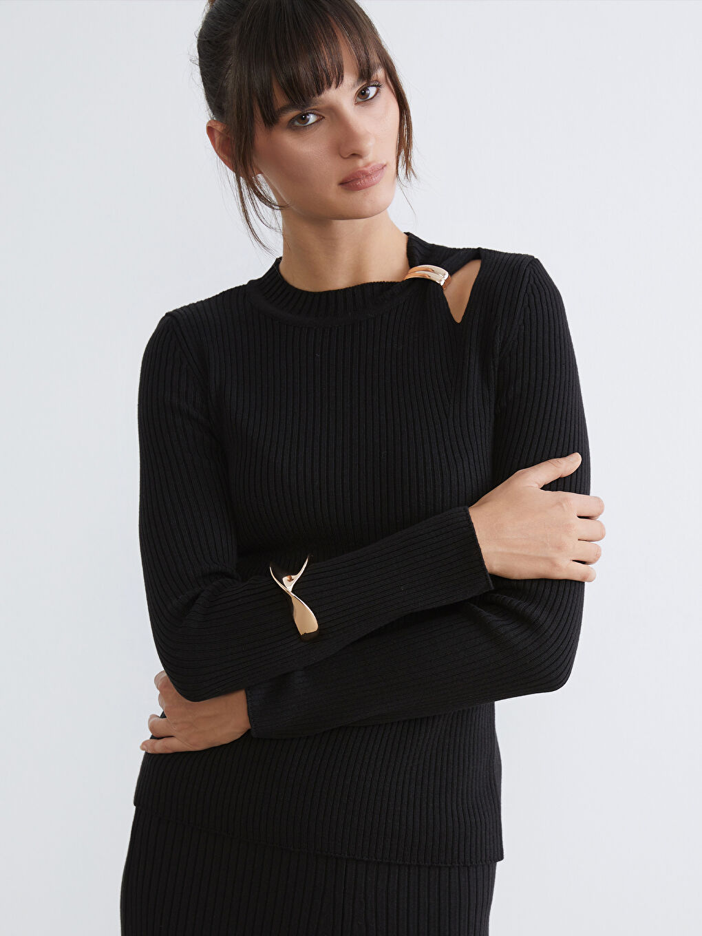 Siyah Bisiklet Yaka Büzgülü Kadın Triko Kazak