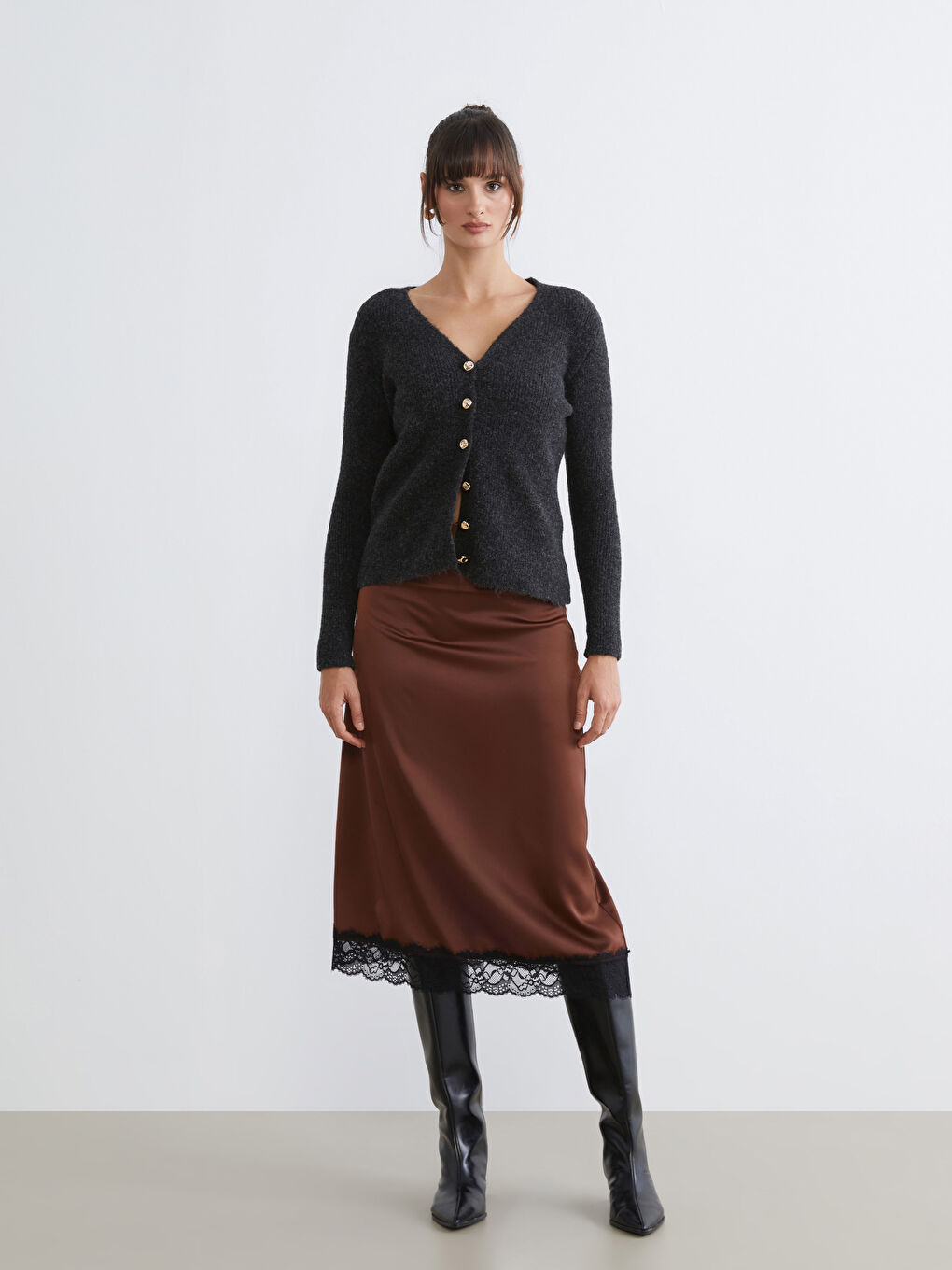 Antrasit V Yaka Kadın Triko Hırka-1