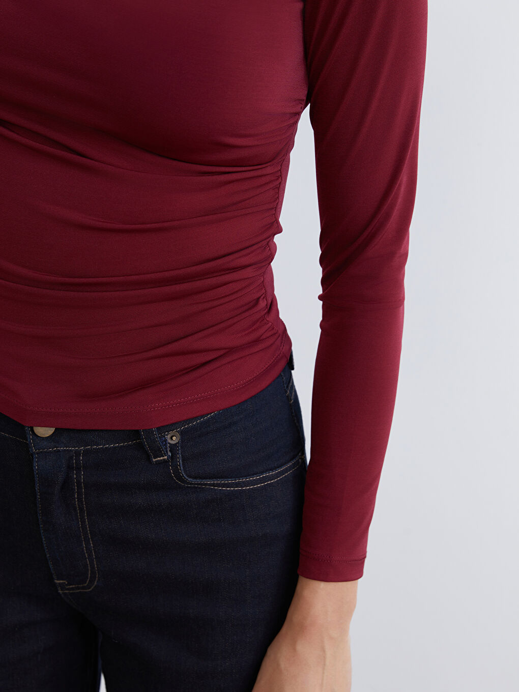 Bordo Dik Yaka Büzgülü Kadın Body-2