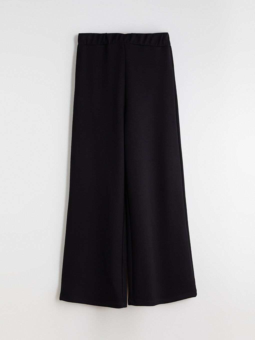 Siyah Beli Lastikli Geniş Paça Kadın Eşofman Altı-4