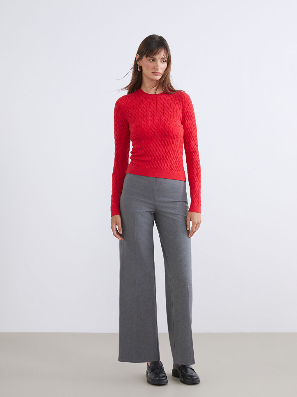 Kırmızı Bisiklet Yaka Kendinden Desenli Kadın Triko Kazak-3