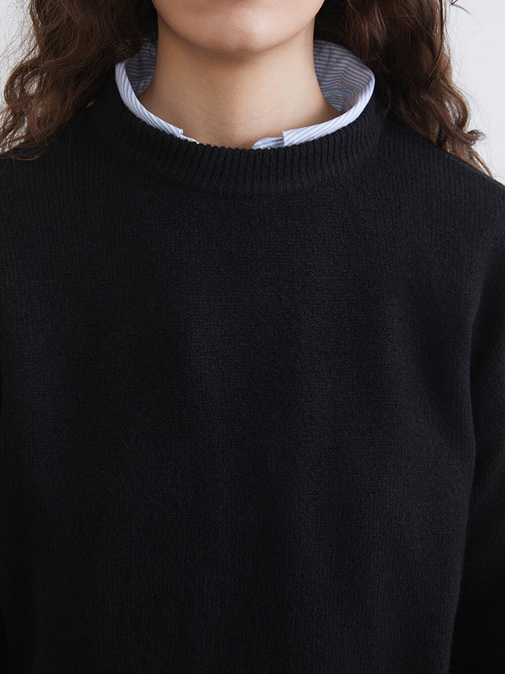 Siyah Bisiklet Yaka Kadın Triko Kazak-2