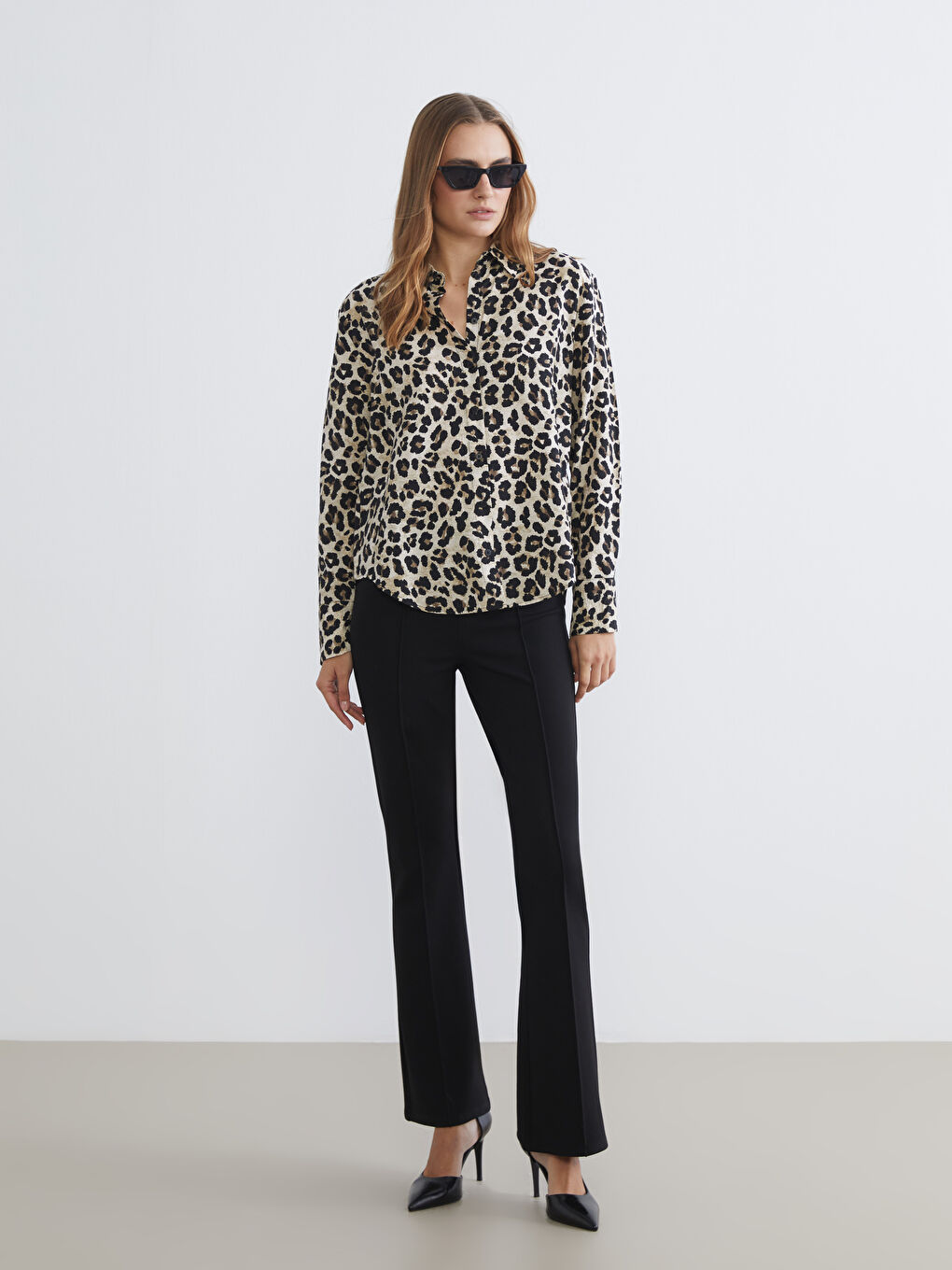 Extra Slim Fit Flared Women's Trousers