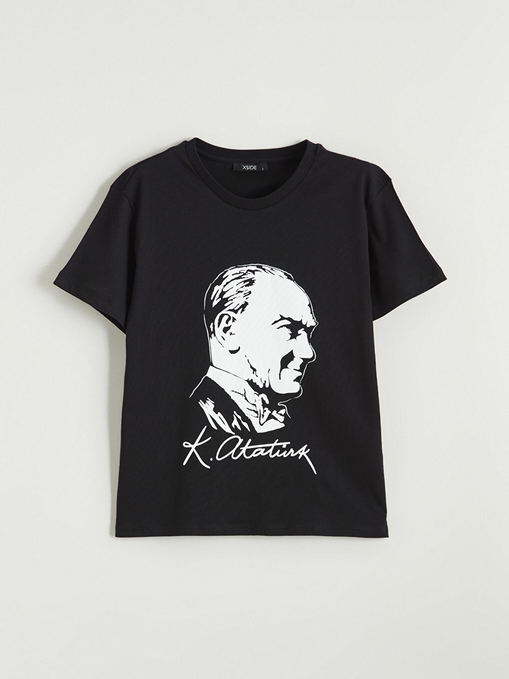 T-Shirt für Damen mit Atatürk-Motiv und Rundhalsausschnitt
