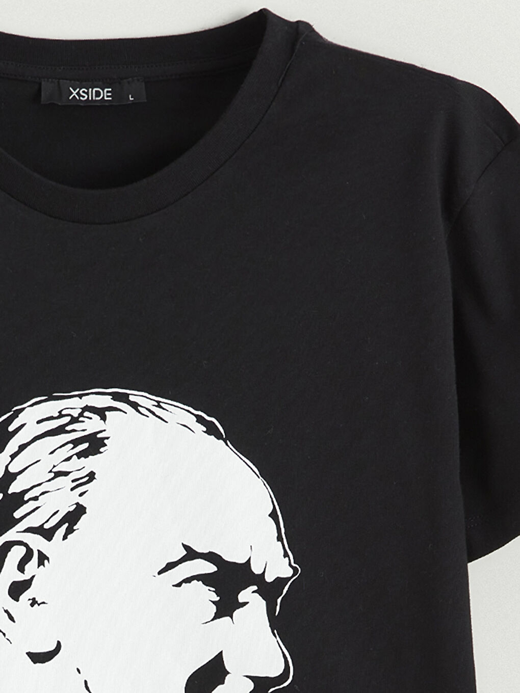 T-Shirt für Damen mit Atatürk-Motiv und Rundhalsausschnitt-1