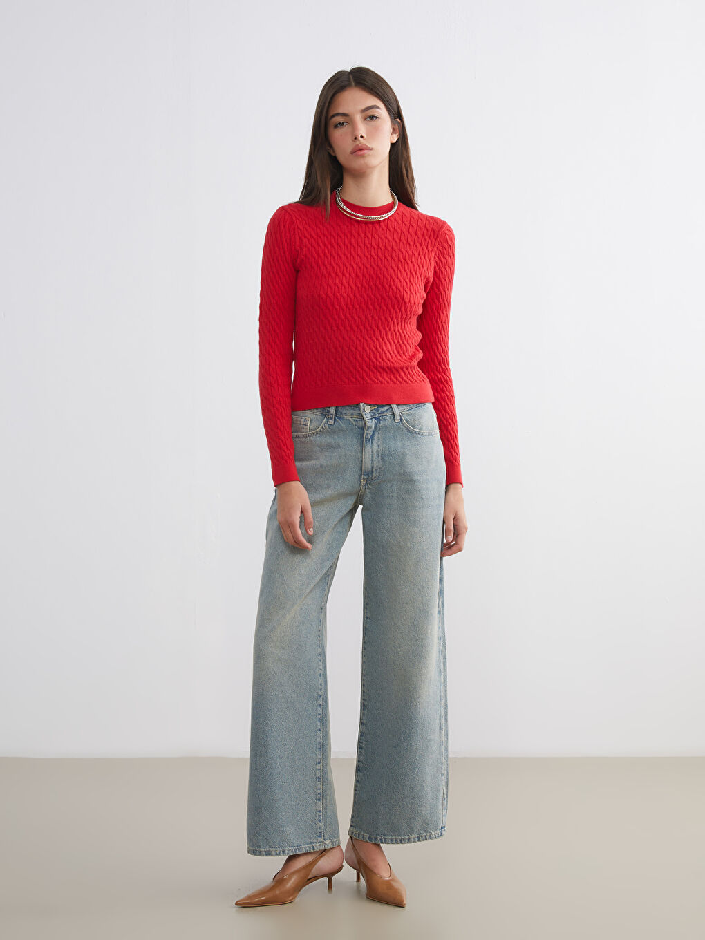 Kırmızı Bisiklet Yaka Kendinden Desenli Kadın Triko Kazak-1