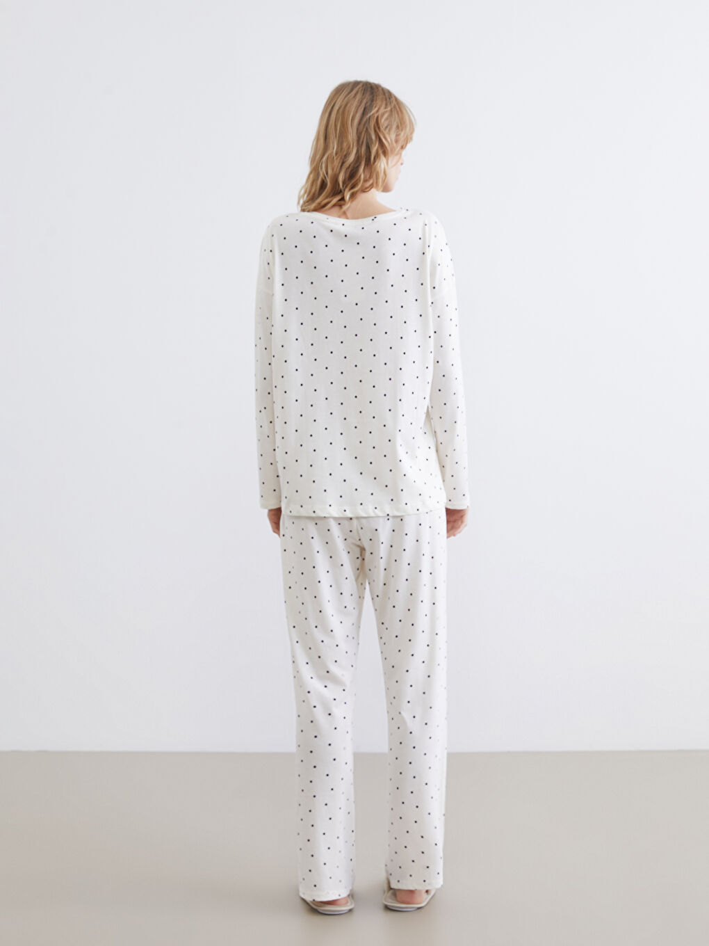 Crew Neck Polka Dot Long Sleeve Women's Pyjamas Set-3