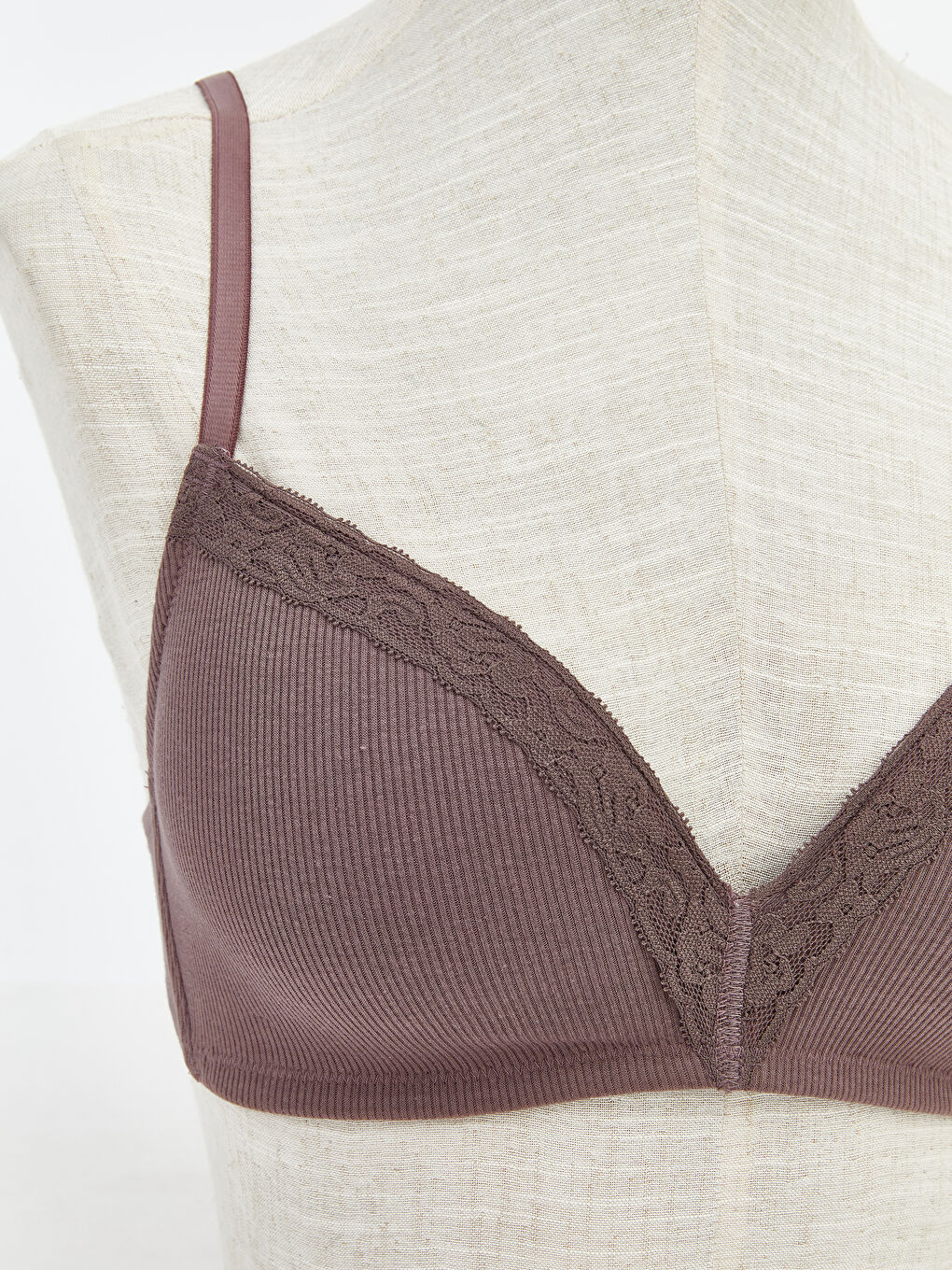 Ekru Balensiz Dolgusuz Çiçekli Üçgen Sütyen 2'li-2