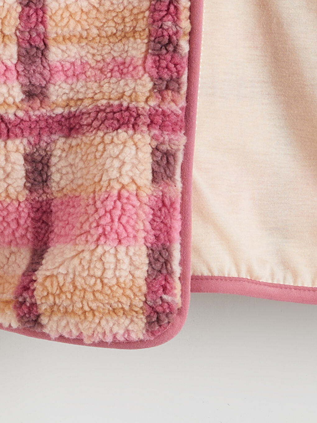 Pembe Kapüşonlu Ekose Kız Çocuk Pelüş Mont-2