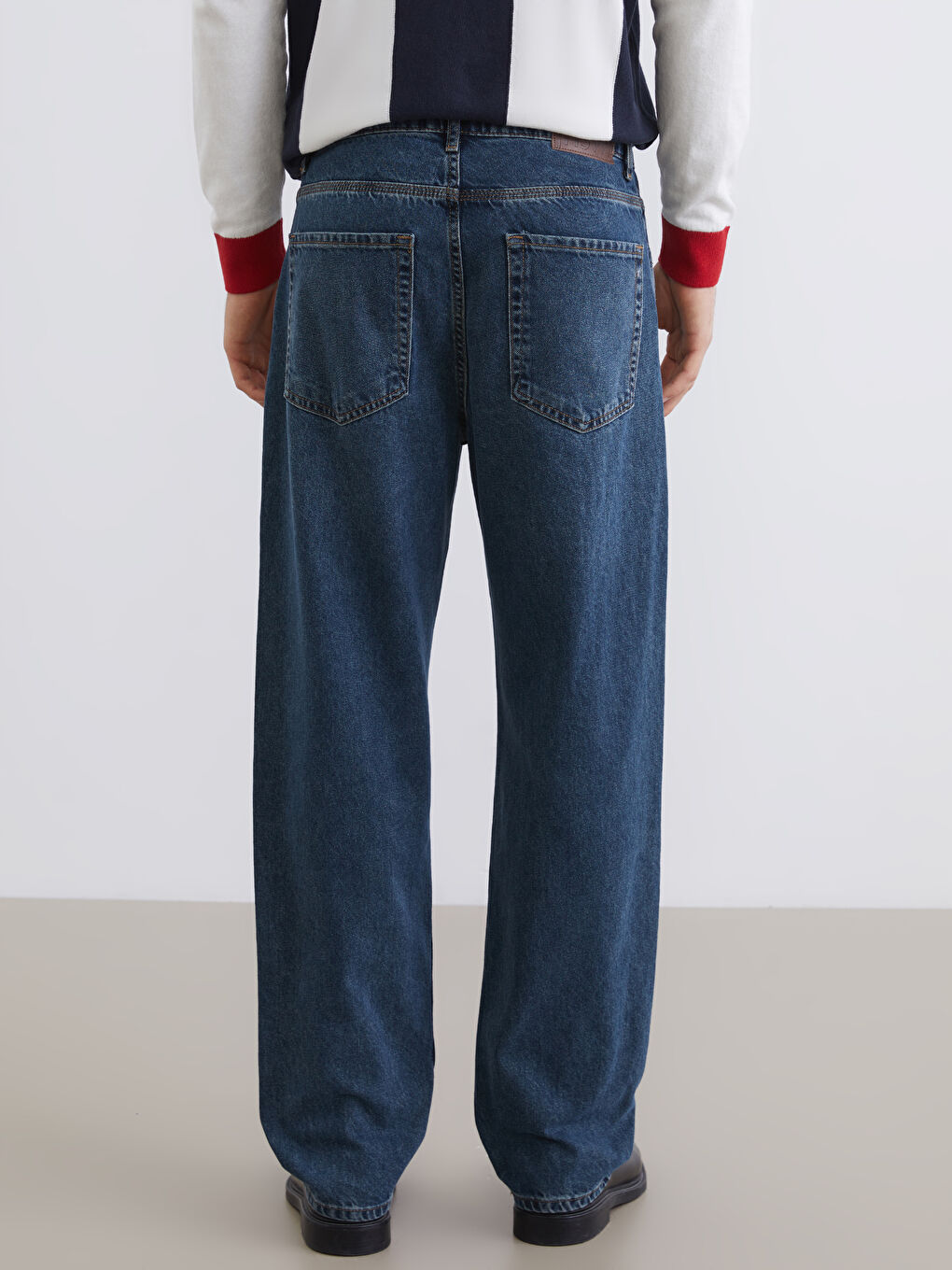 Baggy Fit Men's Jeans-4