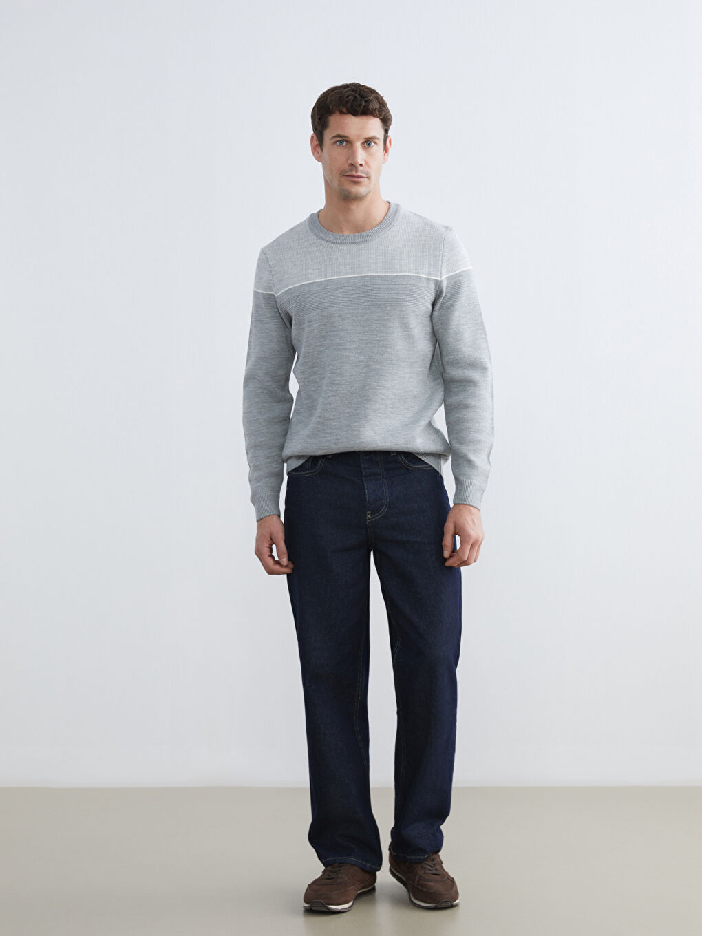 Gri Bisiklet Yaka Renk Bloklu Erkek Triko Kazak-1