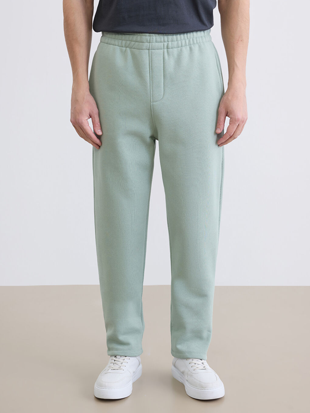 Мужские спортивные штаны стандартного кроя-1