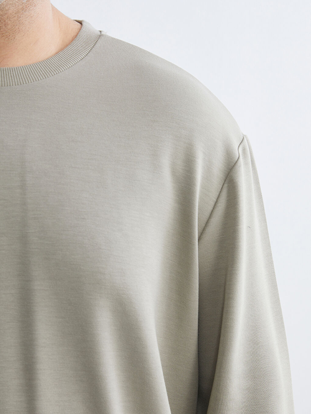 Bej Bisiklet Yaka Erkek Sweatshirt-2