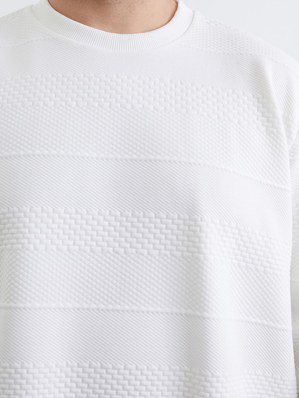 Ekru Büyük Beden Bisiklet Yaka Erkek Sweatshirt-2