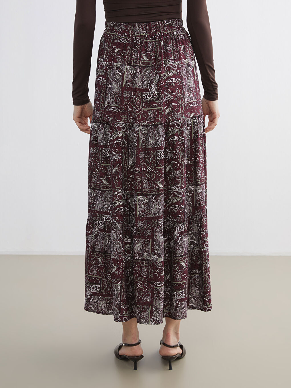 Bordo Beli Lastikli Desenli Kloş Etek-3