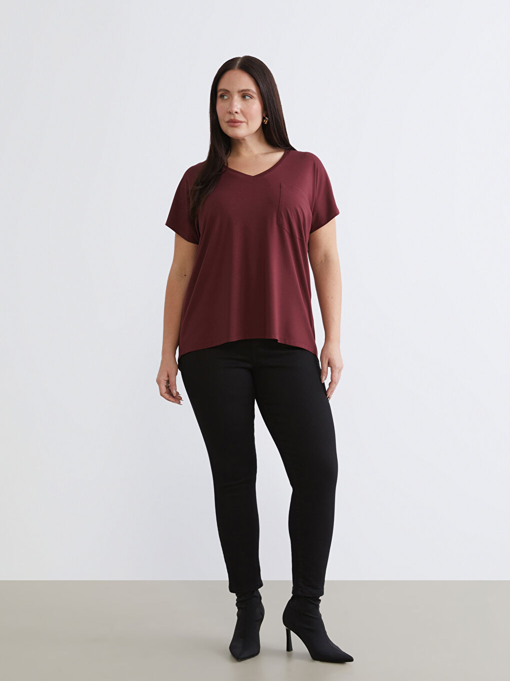 Bordo Büyük Beden V Yaka Kadın Tişört-1