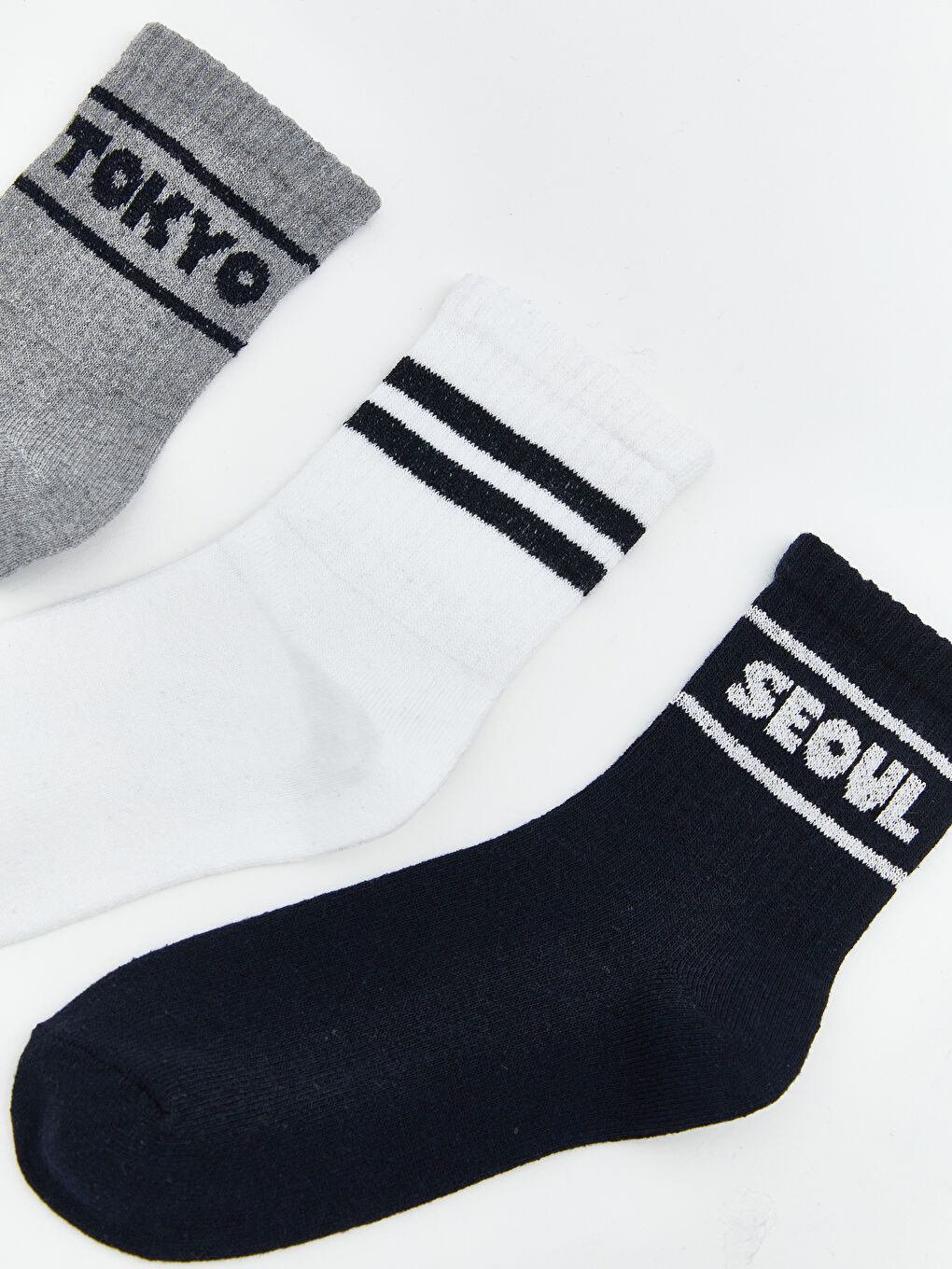 Karışık Desenli Erkek Çocuk Soket Çorap 3'lü-1