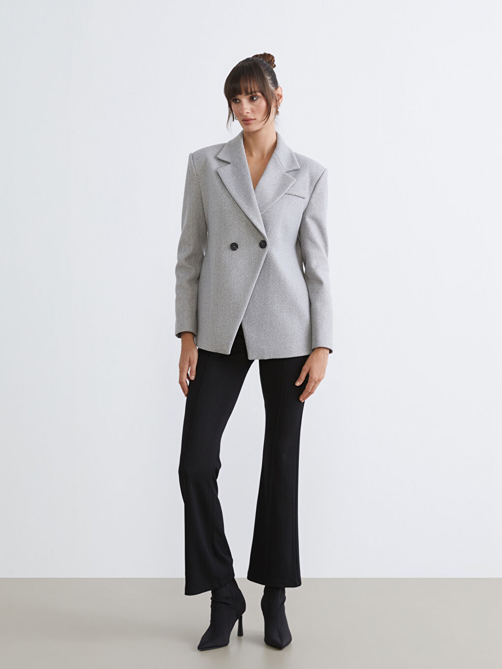 Gri Kruvaze Yaka Kadın Kaşe Blazer Ceket-1