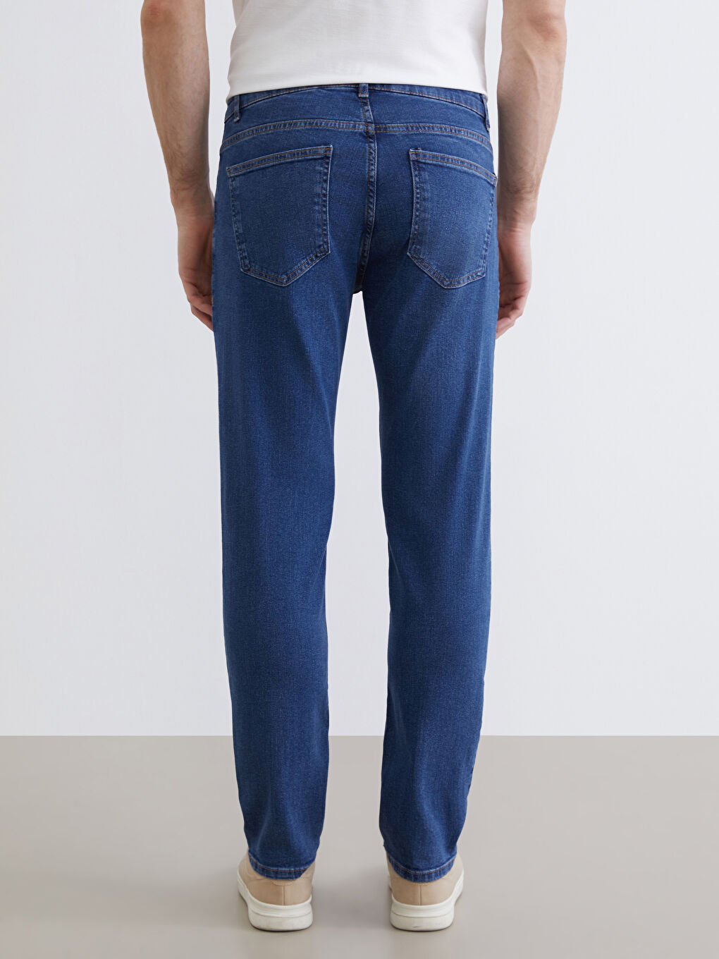 779 Джинсы Мужские Прямого Кроя-3