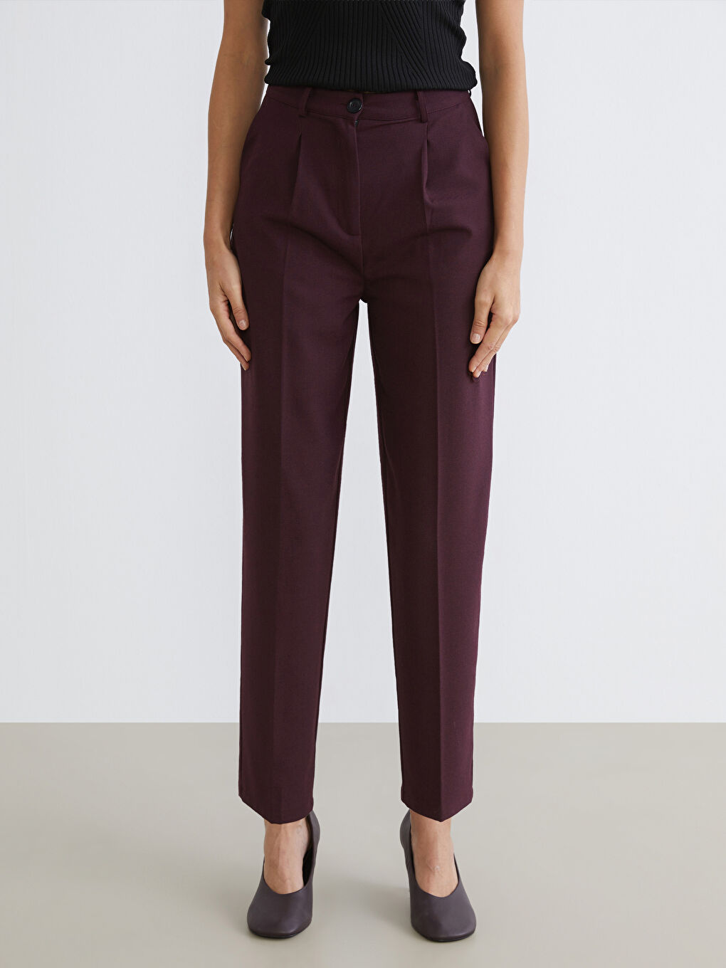 Mürdüm Carrot Fit Kadın Pileli Pantolon-1