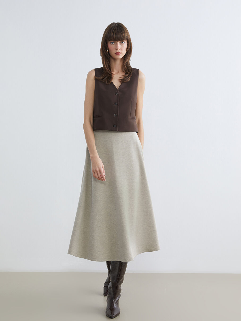 Bej Beli Lastikli A Kesim Etek