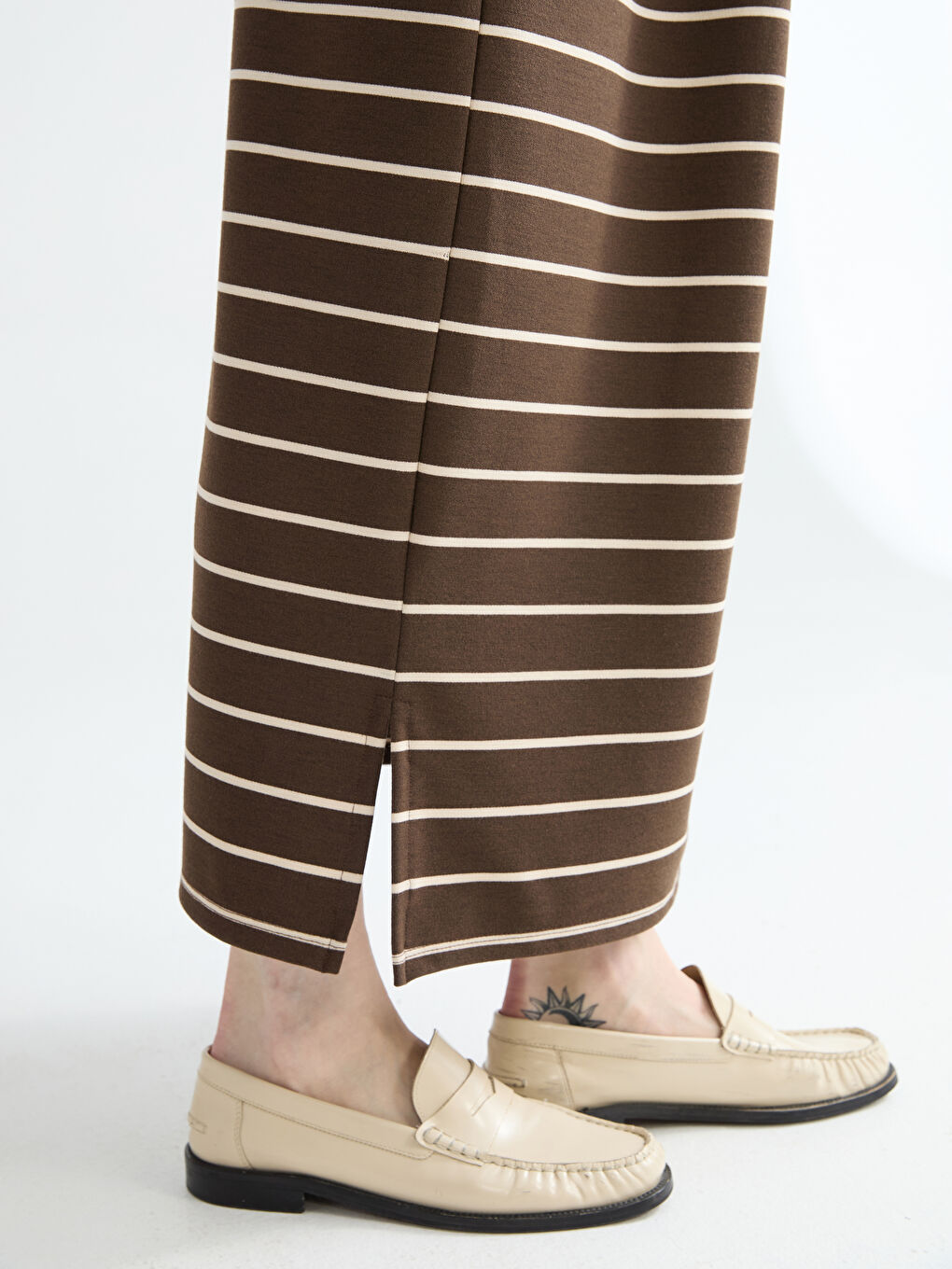 Kahverengi Gömlek Yaka Çizgili Elbise-3