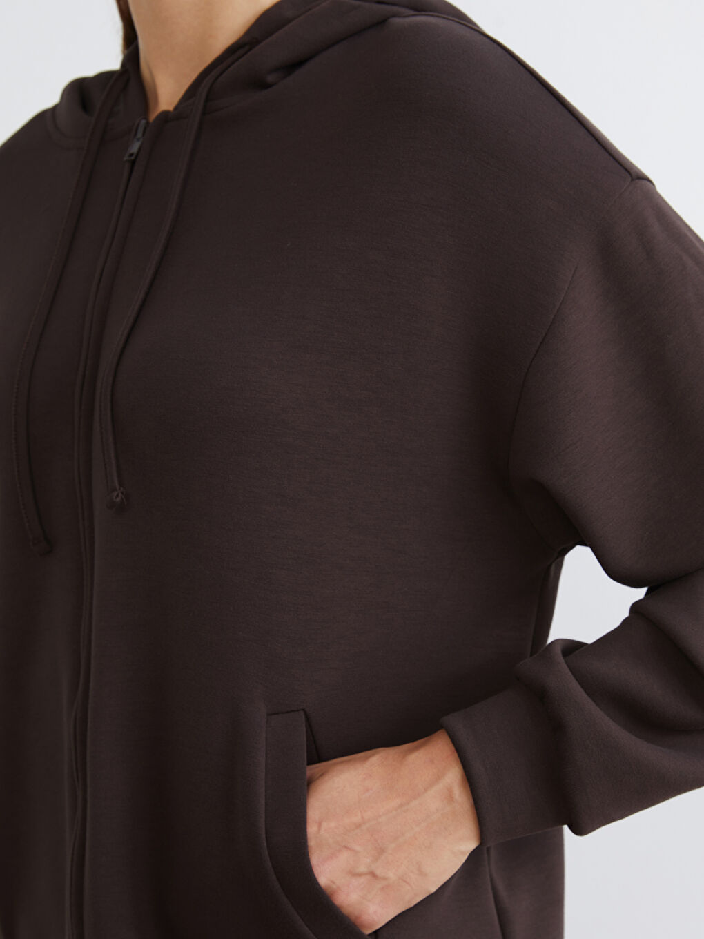 Kahverengi Kapüşonlu Kadın Fermuarlı Sweatshirt-2