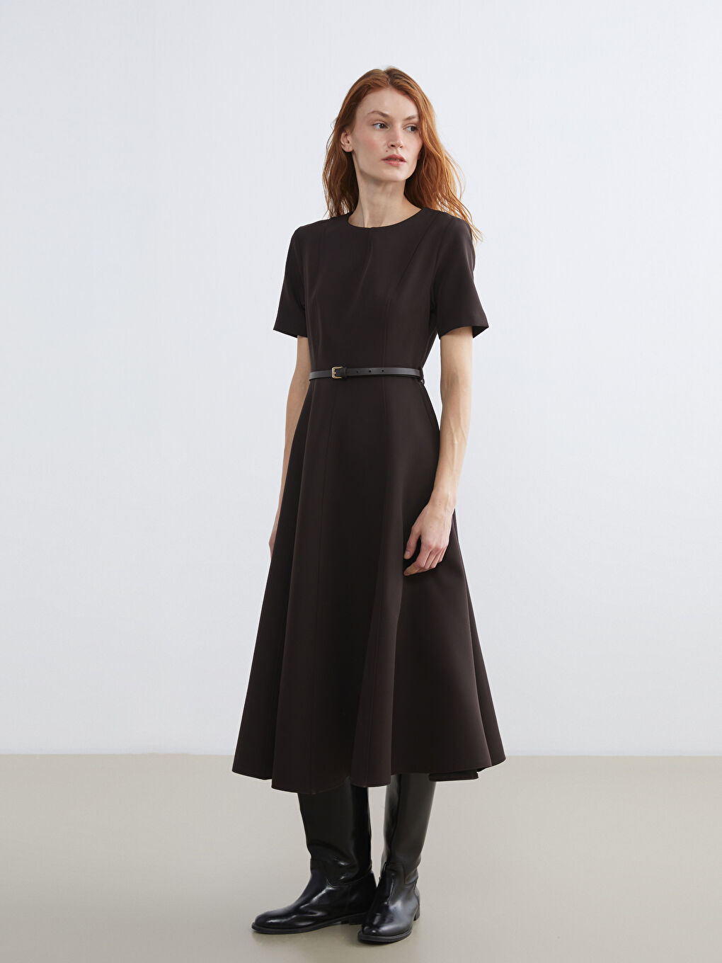 Kahverengi Bisiklet Yaka Belden Oturtmalı Elbise